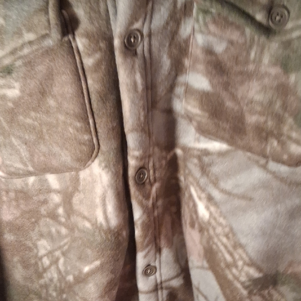 Original Deluxe Brown and Green Camo Button-Up Shirt Jacket - Picture 7 of 10